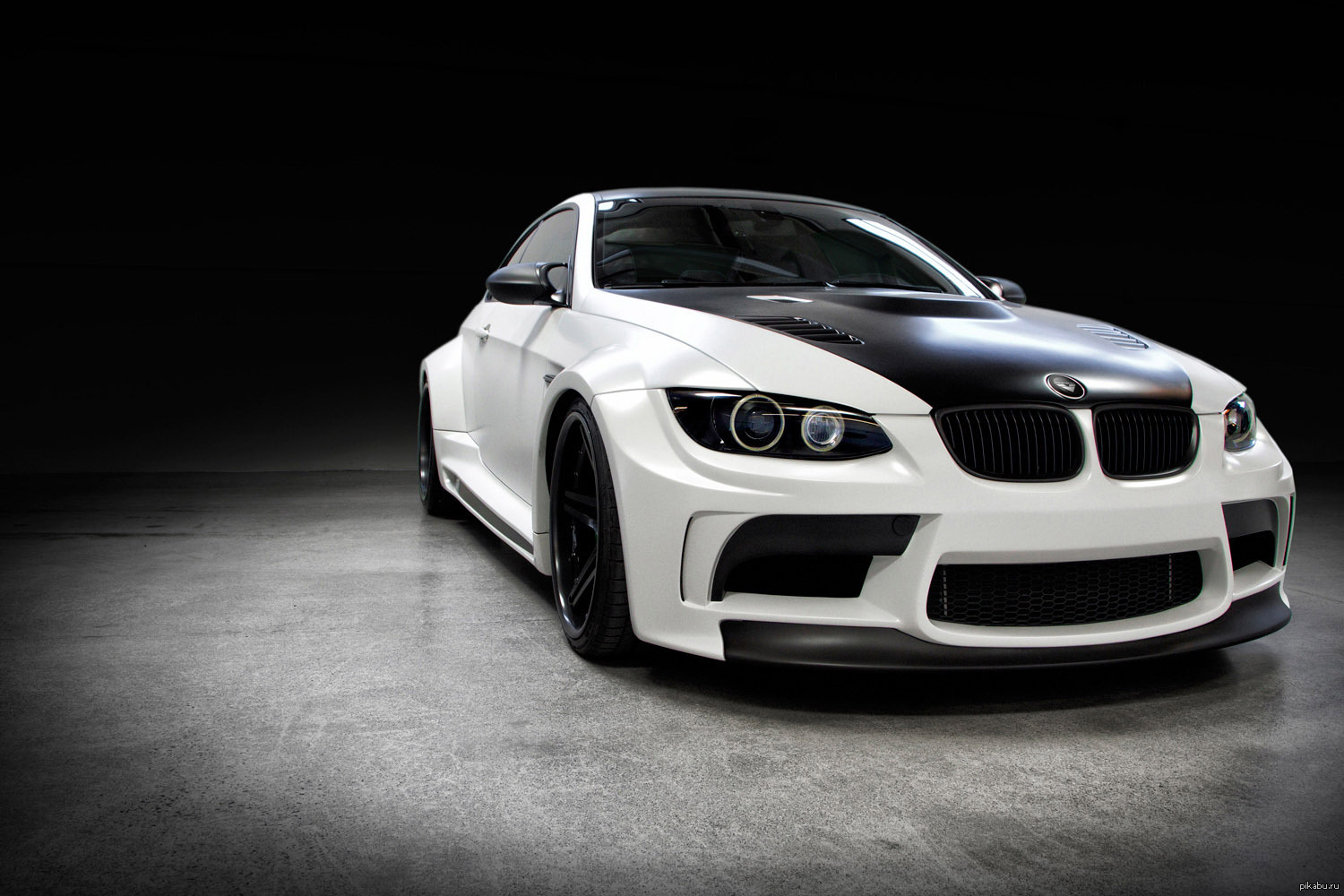 Тюнингованная бмв. BMW m3 2012. BMW m3 Tuning. BMW m3 белая. BMW m3 2012 White.