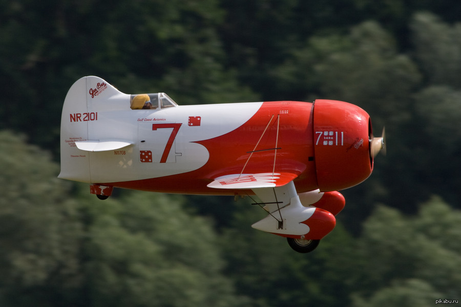 Модель r. Gee Bee model r super Sportster. Gee Bee super Sportster r1&r-2. Gee Bee самолет. Самолет Gee-Bee model z.