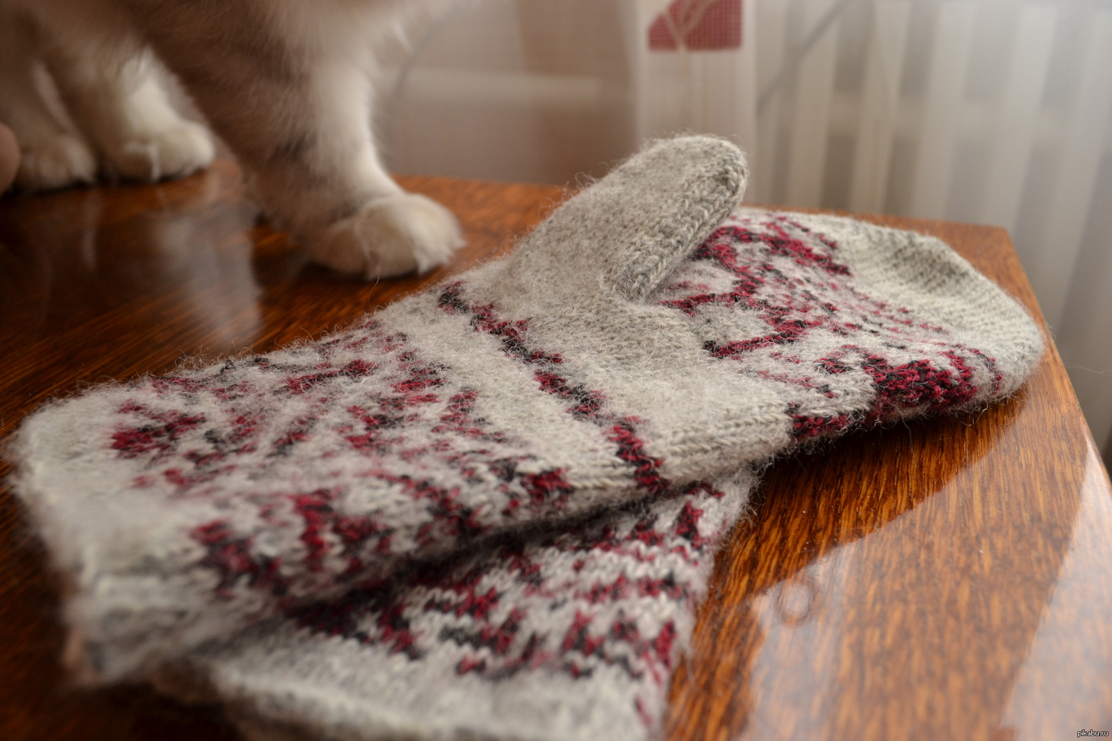 Saratov. Someone dropped mittens at 246. - My, Mittens, The missing