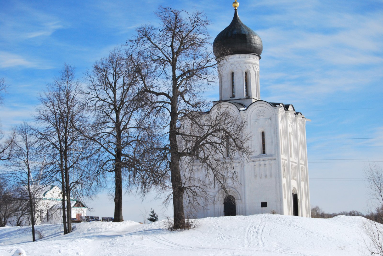 Храм Покрова на Нерли зимой