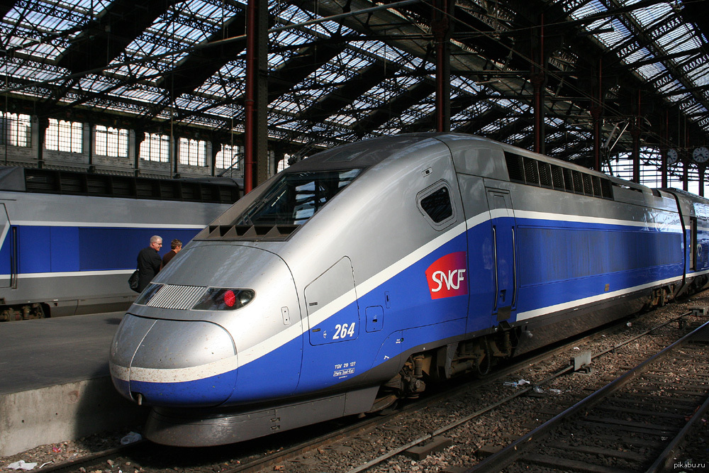 Tgv france. ТГВ поезда Франция. TGV France поезда. TGV Duplex. Высокоскоростные поезда Франции TGV.