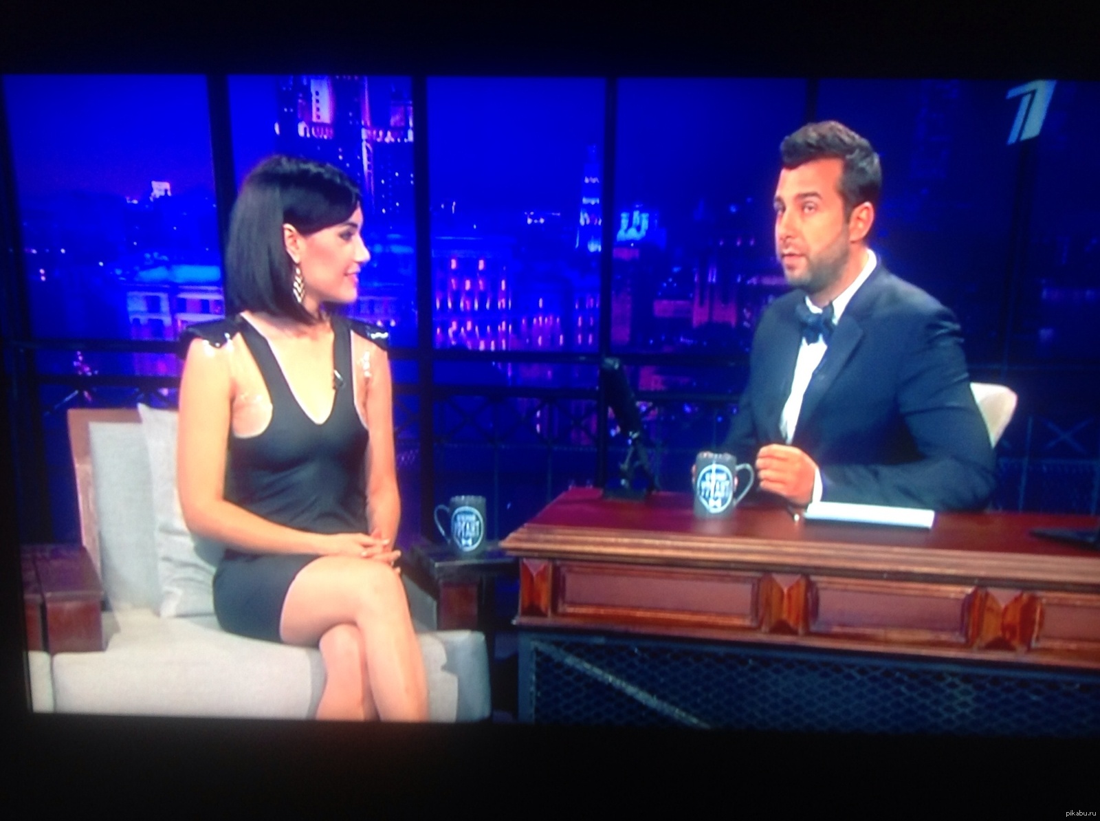 саша грей в вечернем урганте. саша грей в вечернем урганте. вечерний ургант 2013 алексей чумаков. саша грей в вечернем урганте. саша грей у ивана урганта.