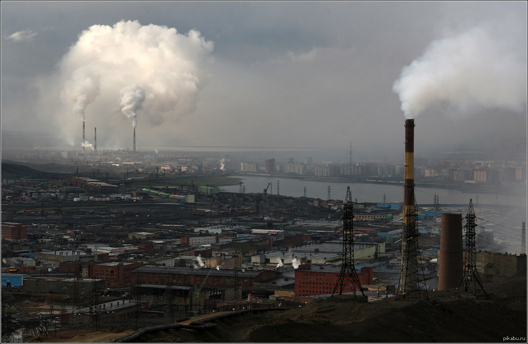 Красноярский край воздух. Норильск грязный город. Норильск самый грязный. Норильск самый грязный город. Норильск загрязнение воздуха Норильский никель.