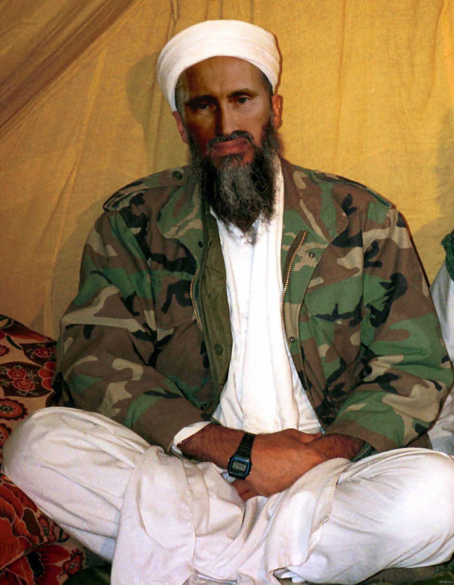 Лидер аль каиды. Бен Ладен. Усама Бен Ладен часы. Осама Бин Ладен.