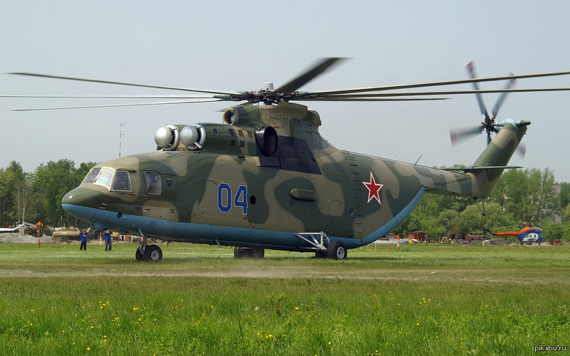 Ми 1 2 3 4 5. Грузовой вертолёт ми-26. Военный грузовой вертолет ми-26. Транспортно десантный вертолет ми 26. Грузовой российский вертолет ми 26.