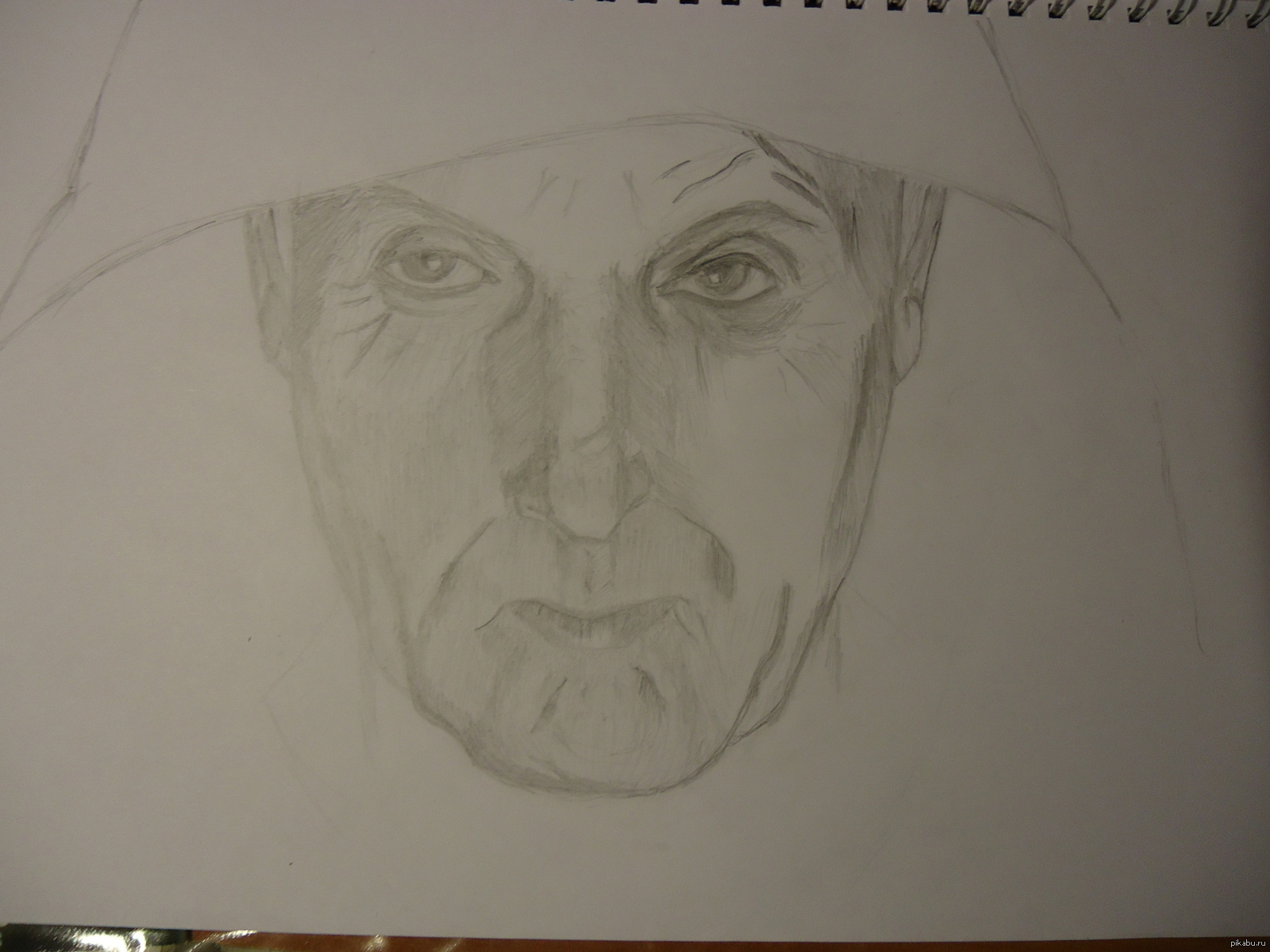 Как нарисовать из фильма пилу