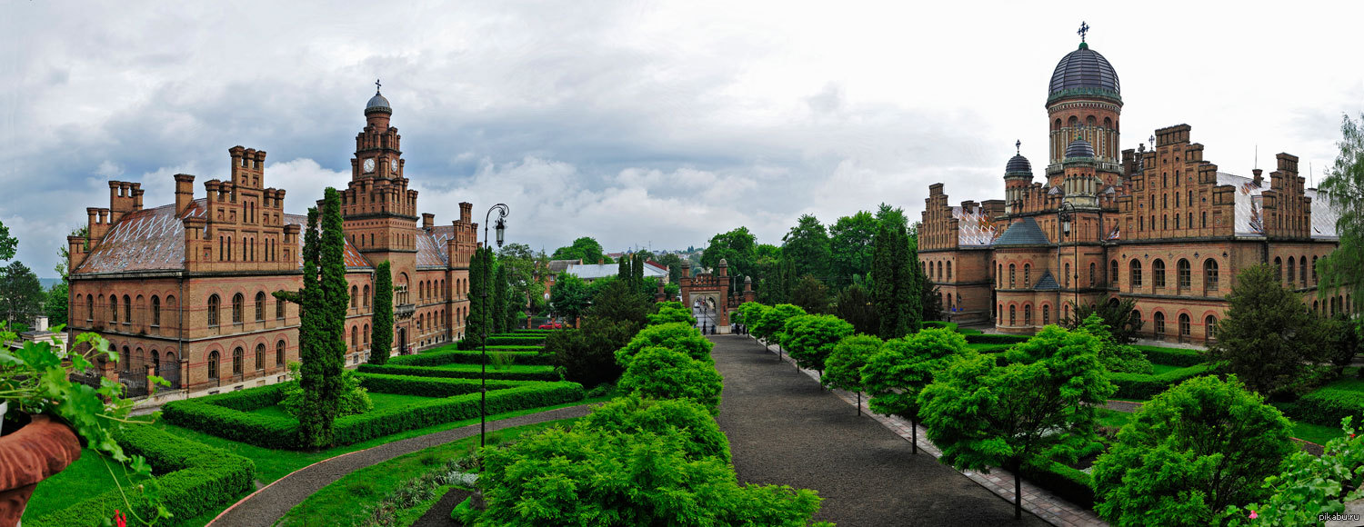 Черновцы). Сайт черновицкого. Сайт черновицкого. Резиденция митрополита черновцы. Черновцы резиденция буковинских митрополитов.