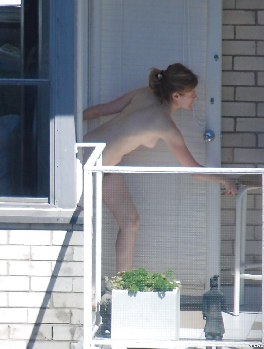 подглядываем в окна за голыми женщинами фото 111
